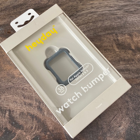 Heyday Apple watch case bumper protector 38/40 MM blue velvet new in box - Picture 2 of 7